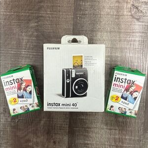Brand new Fujifilm Instax Mini 40 Instant Camera with Film Packs